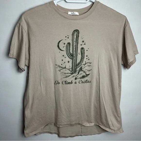 Tres Bien Go Climb A Cactus Shirt 100% Cotton Women's Size Petite Large Tan - Picture 9 of 9